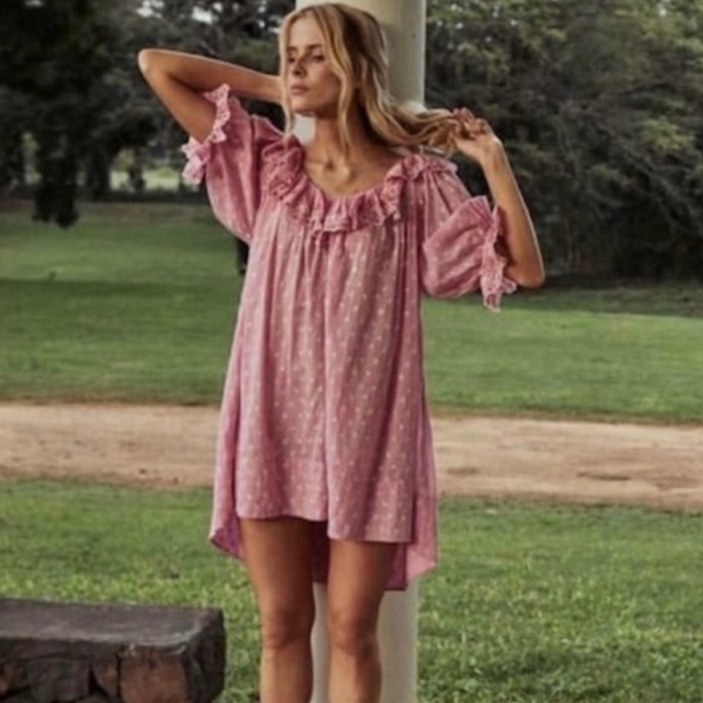 ISO Doen Chateu Nightgown in pink florals